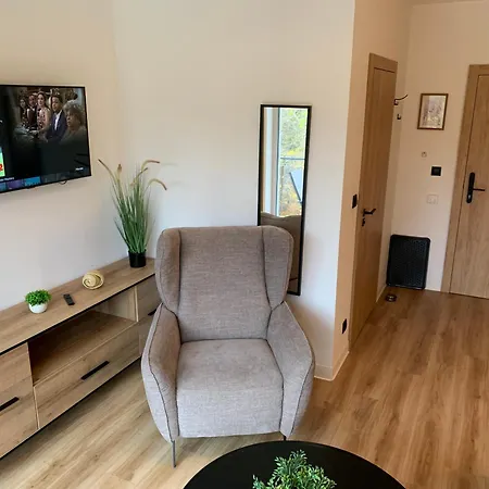 شقة Ferienwohnung Waldblick Mit 2 Schlafzimmern *
